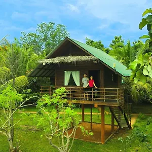 Chena Huts Eco Sigiriya