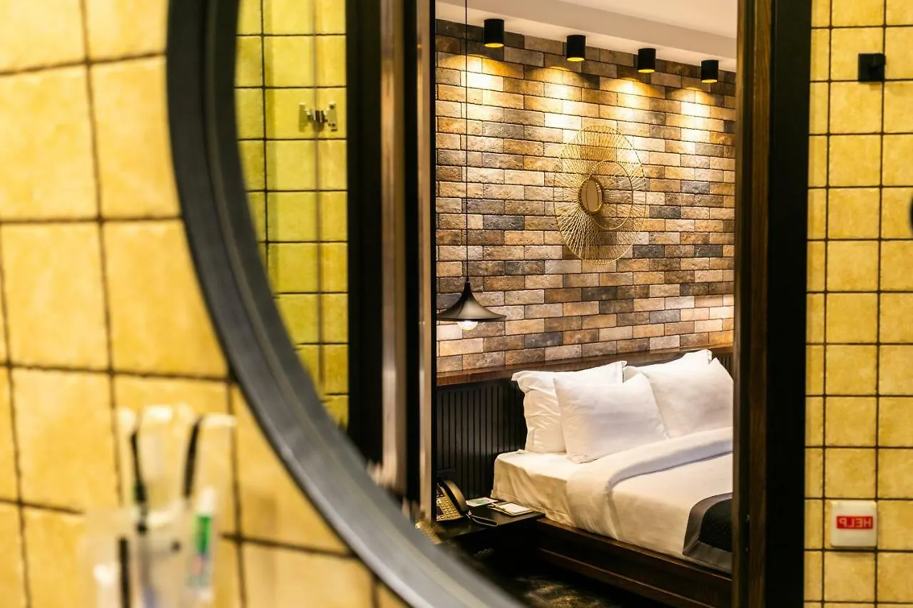 Hotel Adamo Tbilisi 4*,