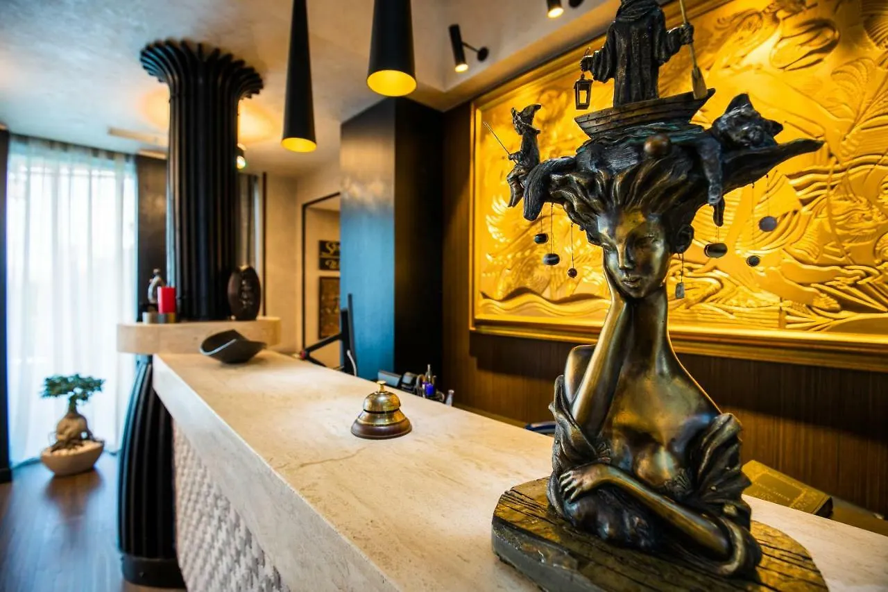 Hotel Adamo Tbilisi 4*,  Georgia